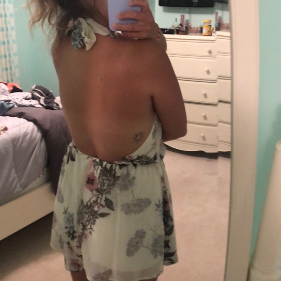 Romper - Picture 4 of 4